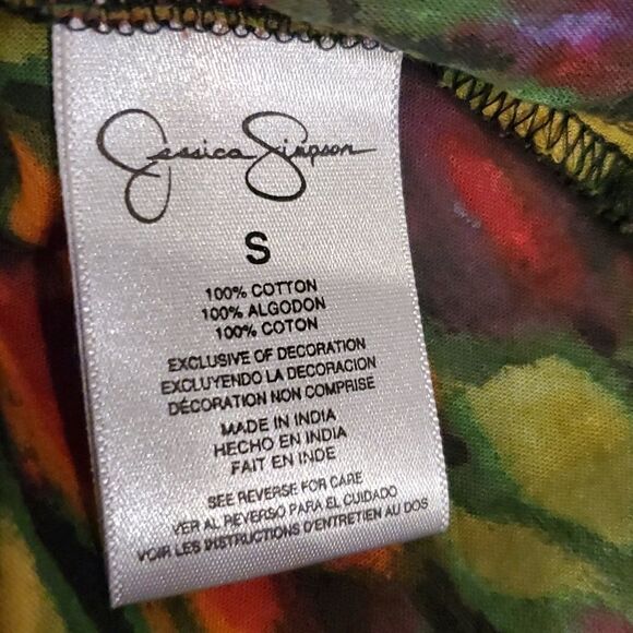 Jessica Simpson flutter sleeve boho top - Picture 7 of 9